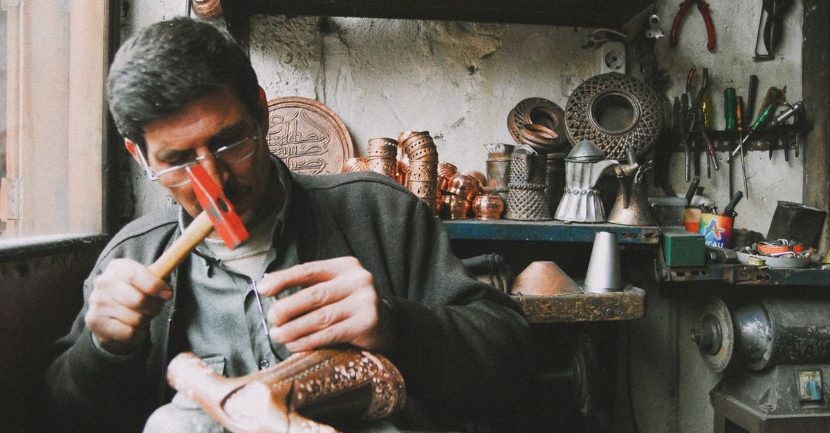 The Death of the Commodity Pitch: Why Small Businesses Win When Founders Tell Their Origin Story